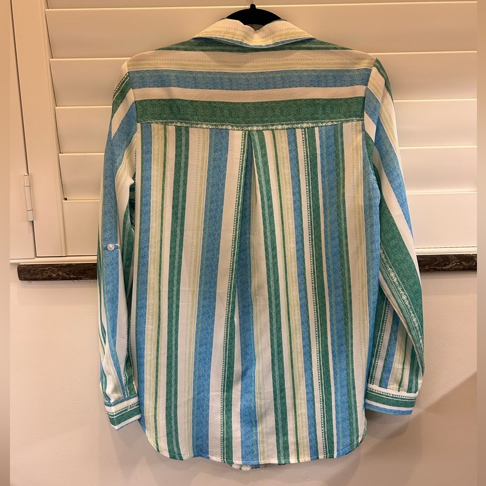 NWOT Striped Blue Green Aztec Print Button Down Shirt Roll Tab Sleeves S - Picture 5 of 14